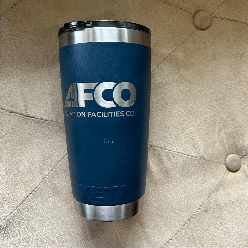 Yeti Aviator Facilities Blue Insulated Hot Coffee Tea Mug